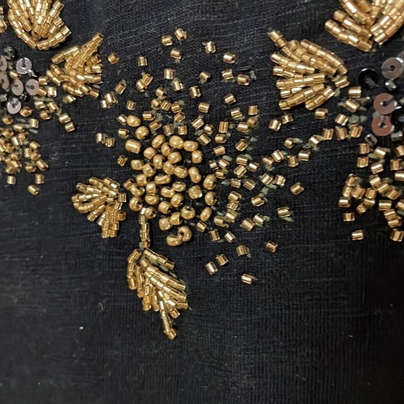 CHICO’S Beaded Tee - Picture 3 of 9